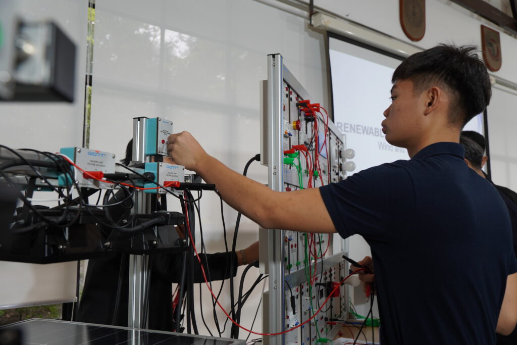 MIS x MDCS Successfully Conduct Renewable Energy Awareness Seminar